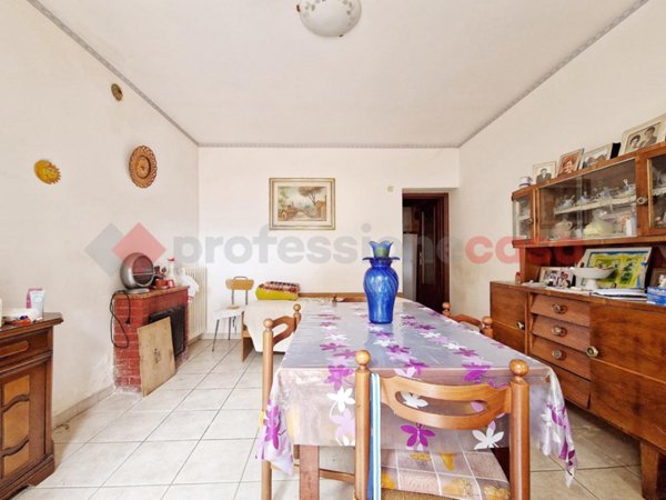 casa indipendente in vendita a L'Aquila in zona San Sisto