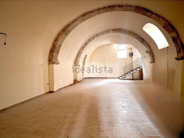 appartamento in vendita a L'Aquila in zona Centro Città