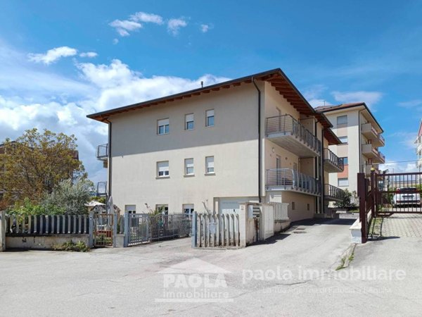 appartamento in vendita a L'Aquila in zona Cansatessa