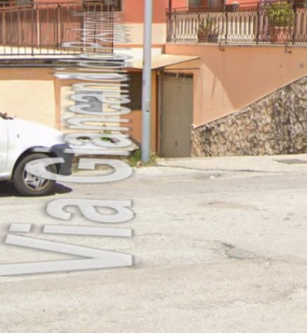 negozio in vendita a L'Aquila