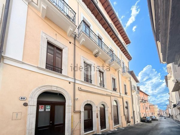 appartamento in vendita a L'Aquila in zona Centro Città