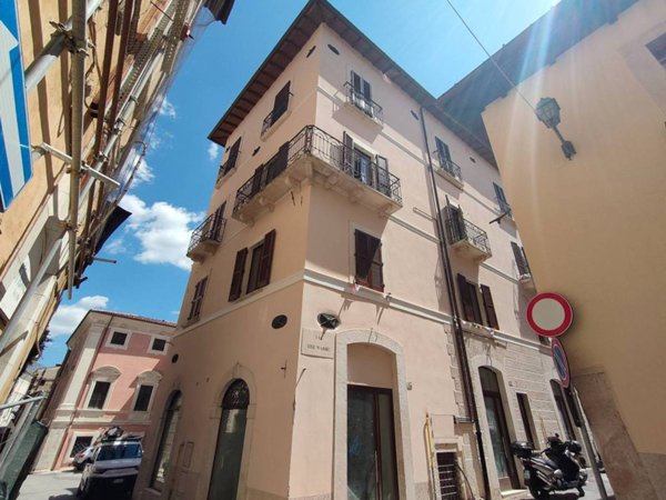 appartamento in vendita a L'Aquila in zona Centro Città