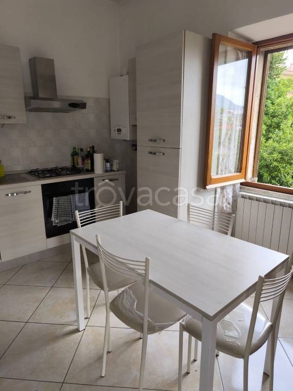 casa indipendente in vendita a L'Aquila in zona San Sisto