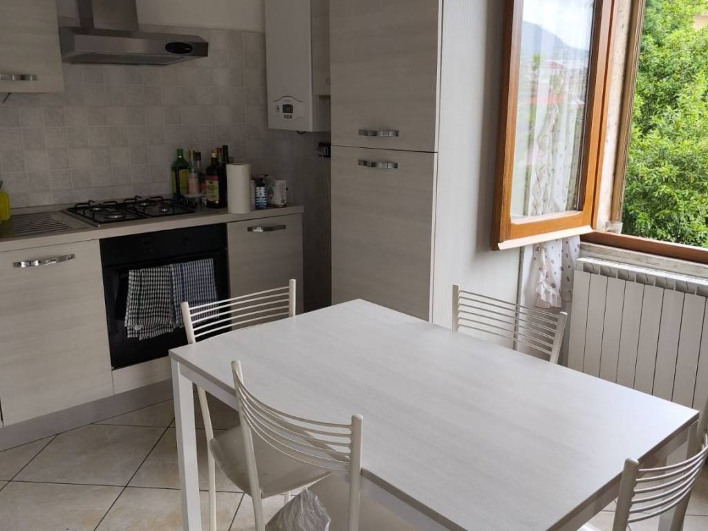 casa indipendente in vendita a L'Aquila in zona San Sisto