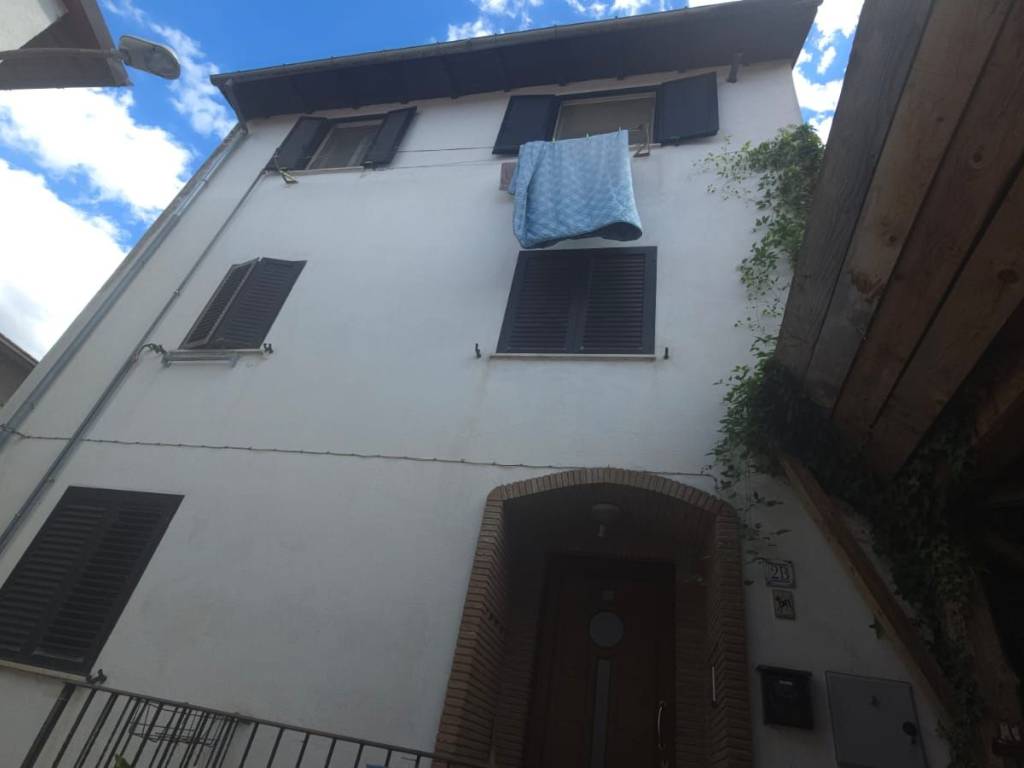 appartamento in vendita a L'Aquila in zona Sassa