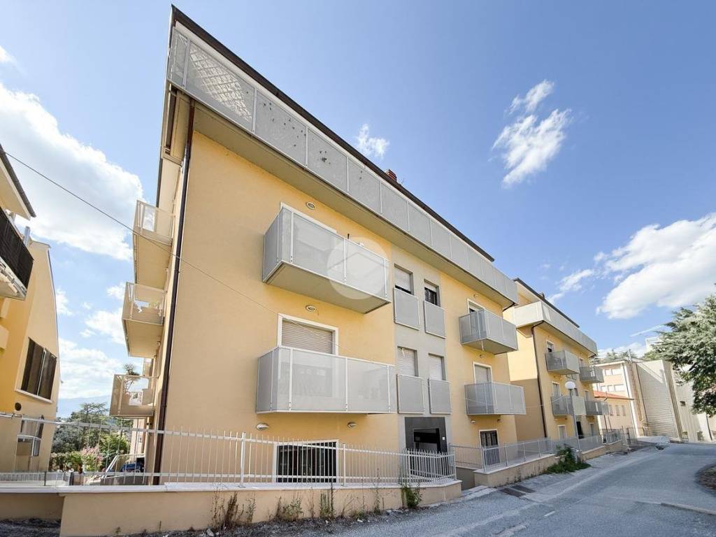 appartamento in vendita a L'Aquila in zona Centro Città