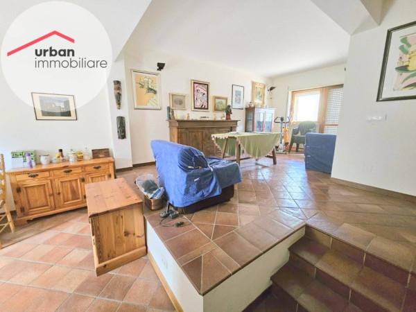 casa indipendente in vendita a L'Aquila in zona Pianola