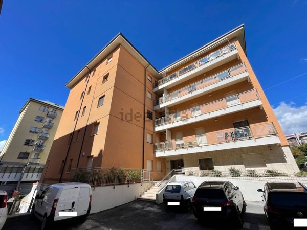 appartamento in vendita a L'Aquila in zona Centro Città
