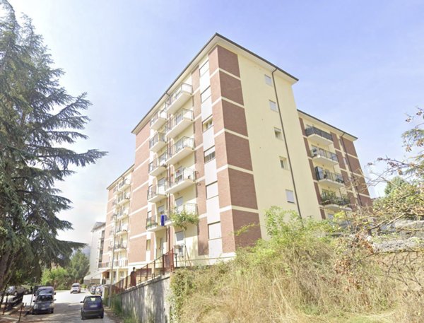 appartamento in vendita a L'Aquila in zona Centro Città