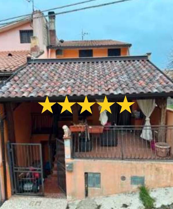 appartamento in vendita a L'Aquila in zona Sassa