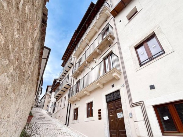 appartamento in vendita a L'Aquila in zona Centro Città