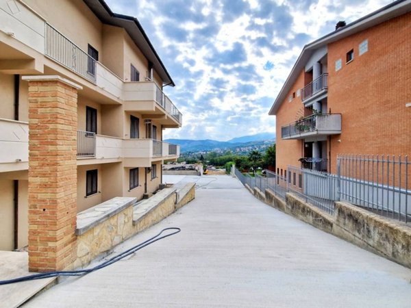 appartamento in vendita a L'Aquila in zona Pianola
