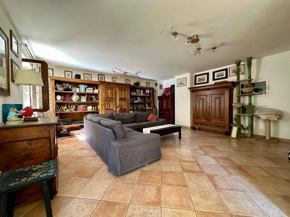 casa indipendente in vendita a L'Aquila in zona Preturo