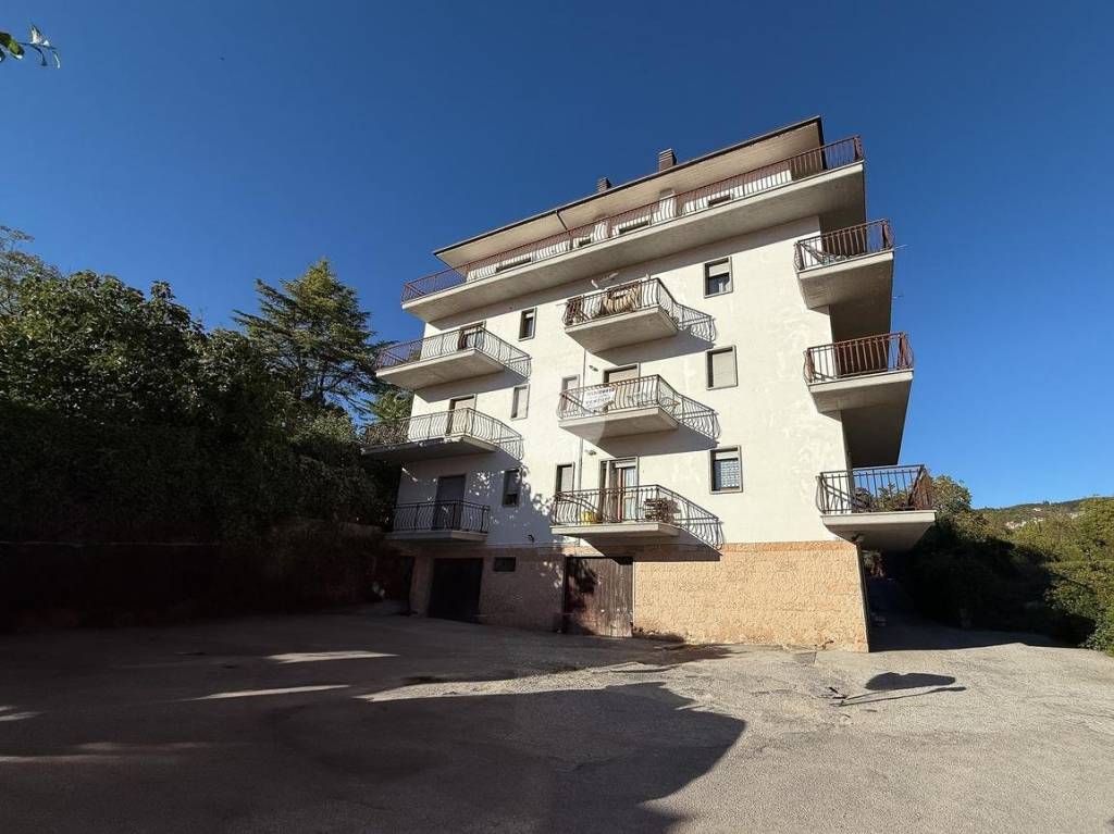 appartamento in vendita a L'Aquila in zona San Sisto