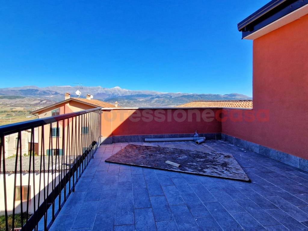 casa indipendente in vendita a L'Aquila in zona Monticchio/frazione Bagno