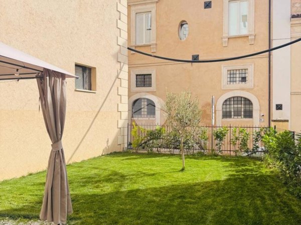 appartamento in vendita a L'Aquila in zona Centro Città