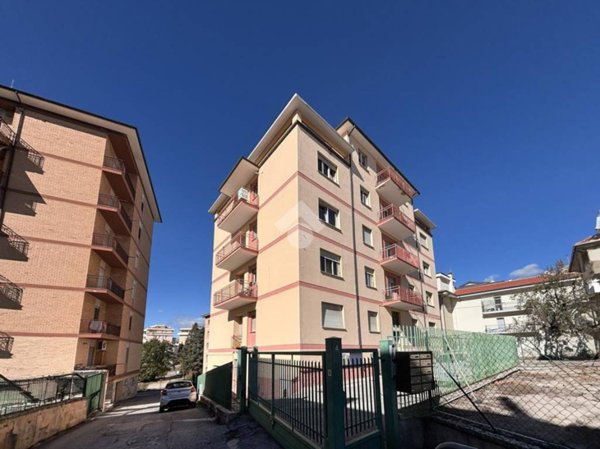 appartamento in vendita a L'Aquila in zona Torrione