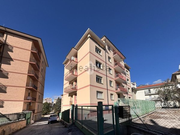 appartamento in vendita a L'Aquila in zona Centro Città