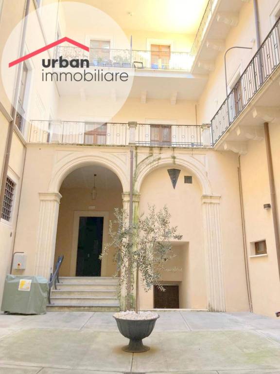 appartamento in vendita a L'Aquila in zona Centro Città