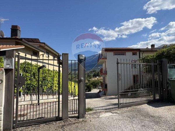 appartamento in vendita a L'Aquila in zona Pianola