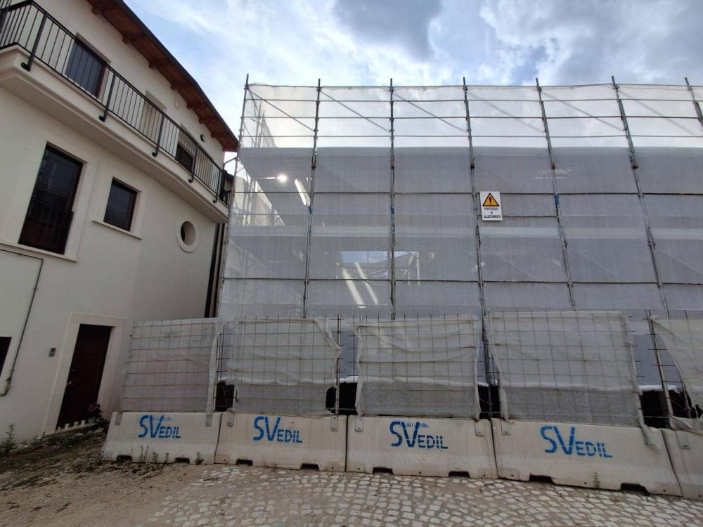 casa indipendente in vendita a L'Aquila in zona Onna