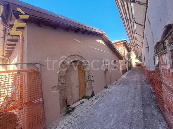 appartamento in vendita a L'Aquila in zona Centro Città
