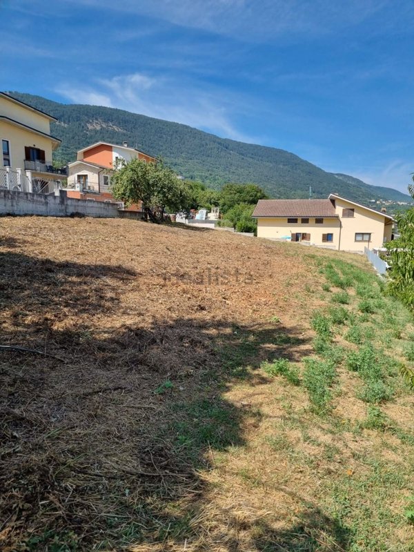 terreno edificabile in vendita a L'Aquila in zona Monticchio/frazione Bagno