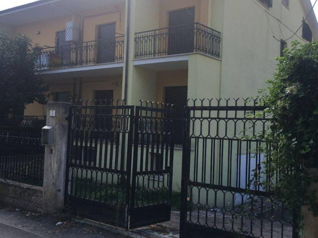 appartamento in vendita a L'Aquila in zona Cansatessa