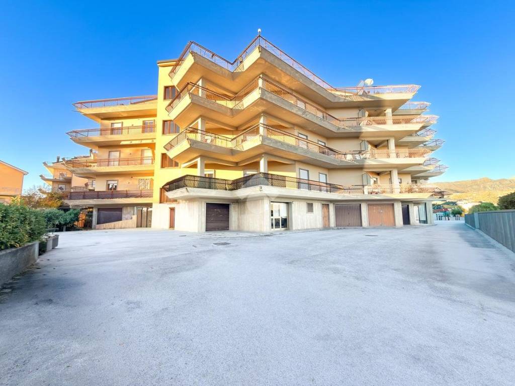 appartamento in vendita a L'Aquila in zona Torrione