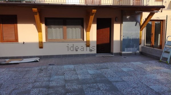 casa indipendente in vendita a L'Aquila