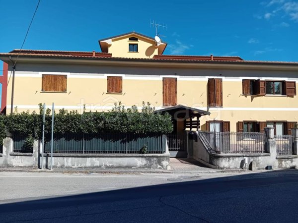 appartamento in vendita a L'Aquila in zona Sassa