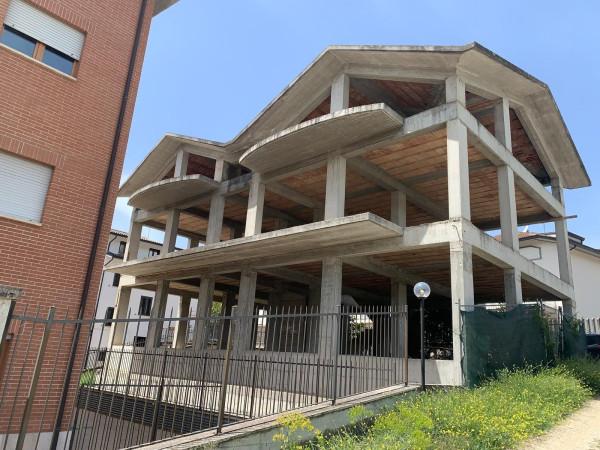 casa indipendente in vendita a L'Aquila in zona San Sisto