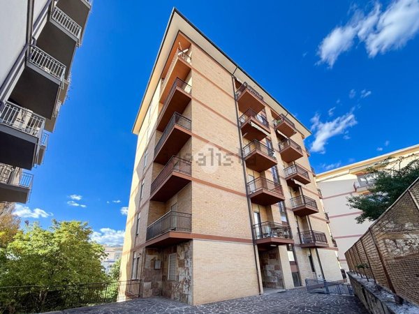 appartamento in vendita a L'Aquila in zona Centro Città