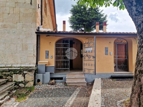 appartamento in vendita a L'Aquila in zona Centro Città