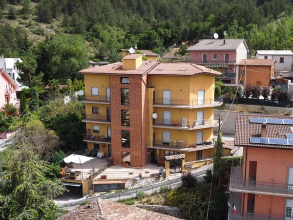 appartamento in vendita a L'Aquila in zona Pettino