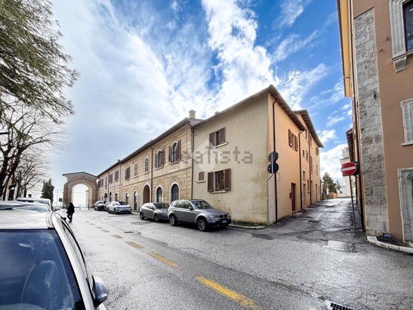 appartamento in vendita a L'Aquila in zona Centro Città