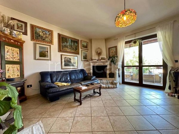 casa indipendente in vendita a L'Aquila in zona Preturo