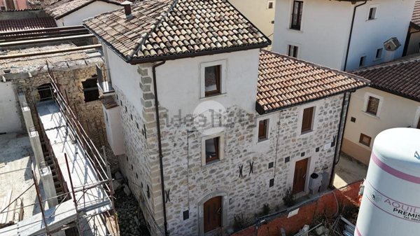 appartamento in vendita a L'Aquila in zona Roio Piano