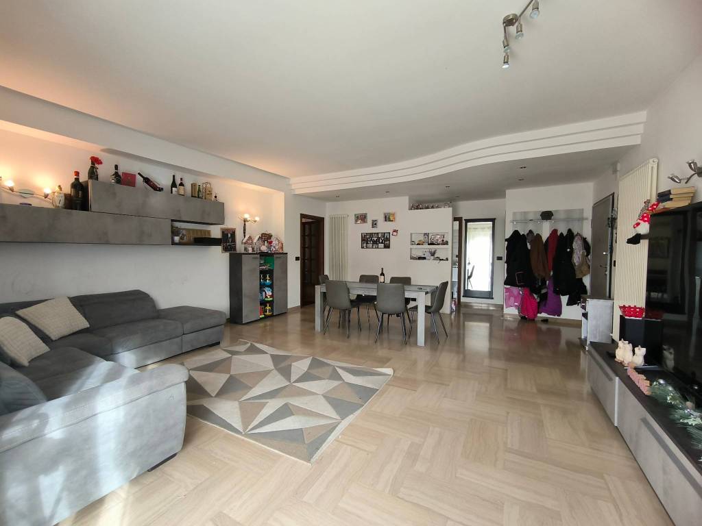 appartamento in vendita a L'Aquila in zona Centro Città