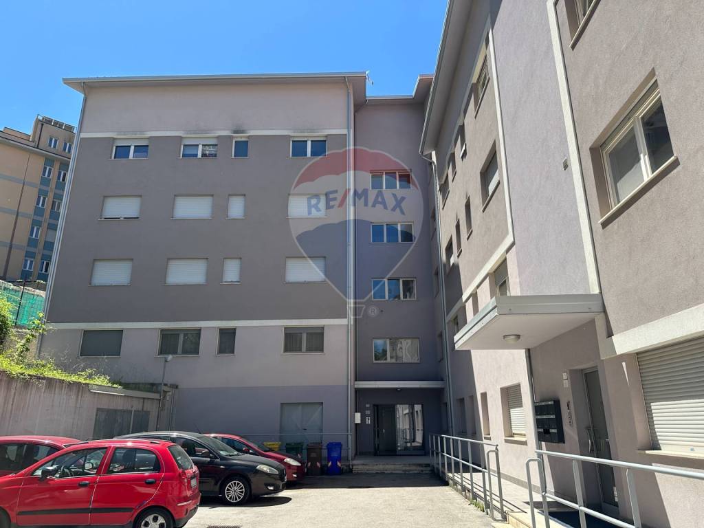 appartamento in vendita a L'Aquila in zona Centro Città