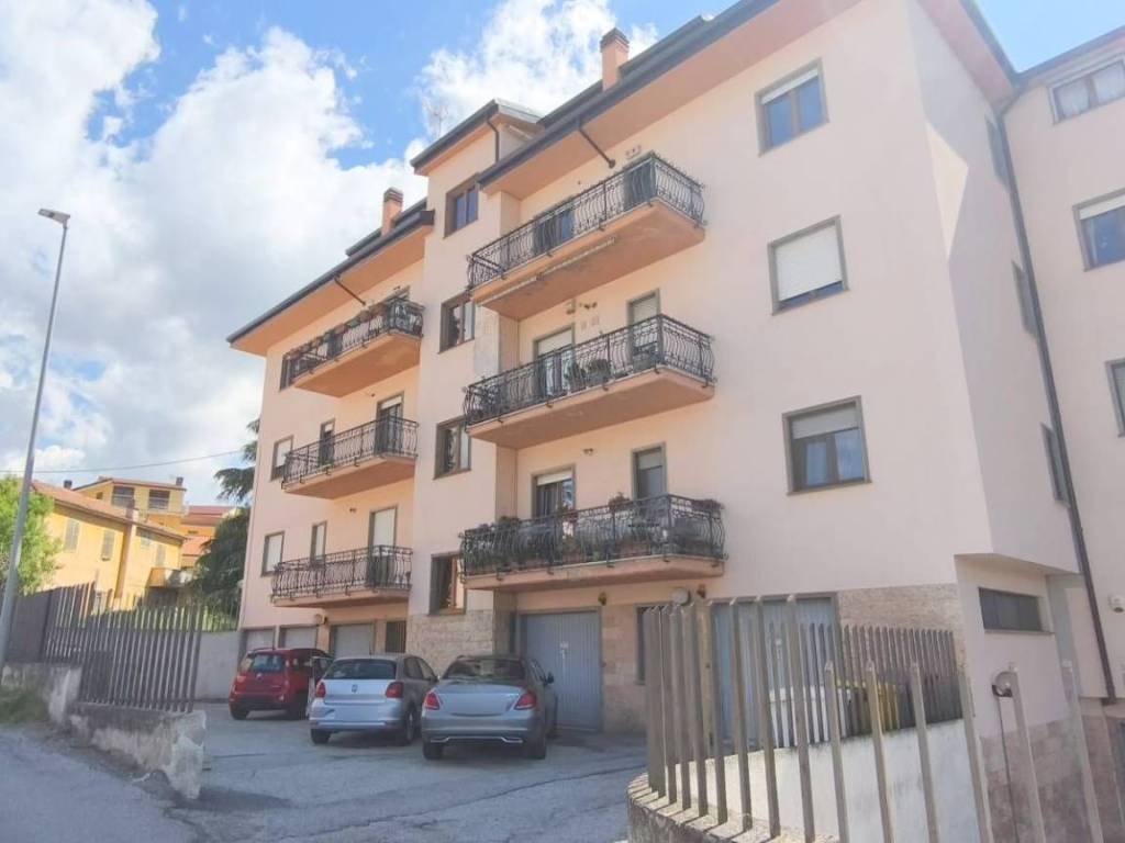 appartamento in vendita a L'Aquila in zona San Sisto