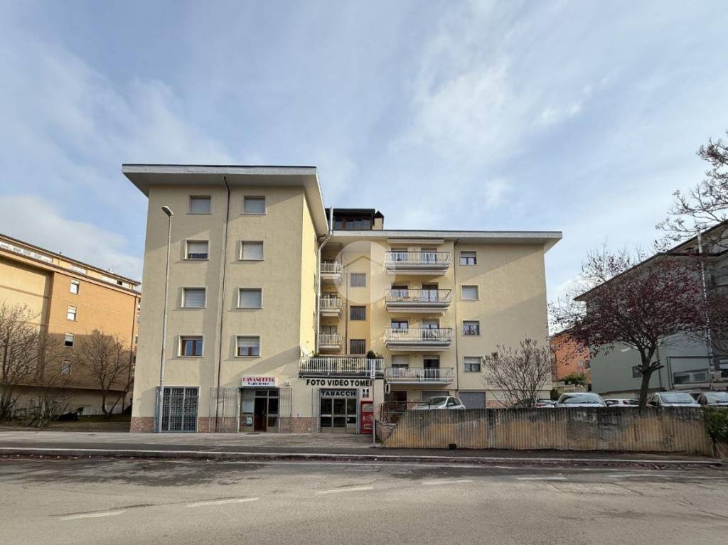 appartamento in vendita a L'Aquila in zona San Sisto