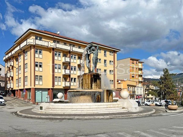 appartamento in vendita a L'Aquila in zona Centro Città