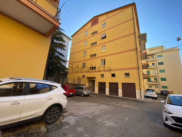 appartamento in vendita a L'Aquila in zona Centro Città