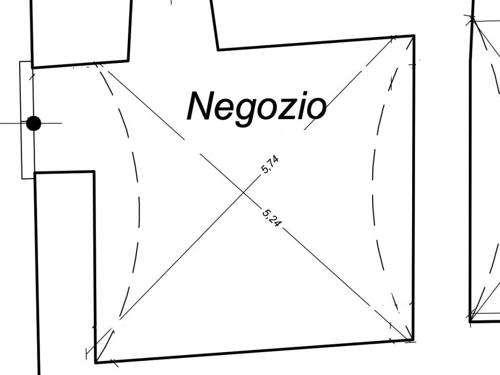 negozio in vendita a L'Aquila in zona Coppito