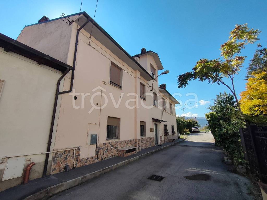 appartamento in vendita a L'Aquila in zona Sant'Elia