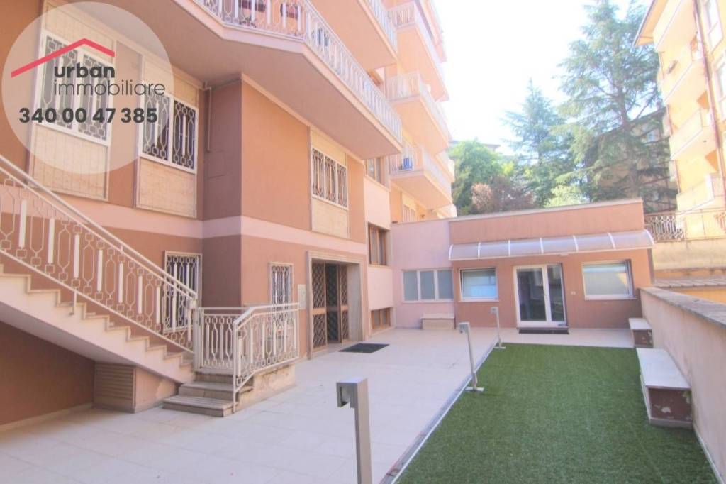 appartamento in vendita a L'Aquila in zona Torrione