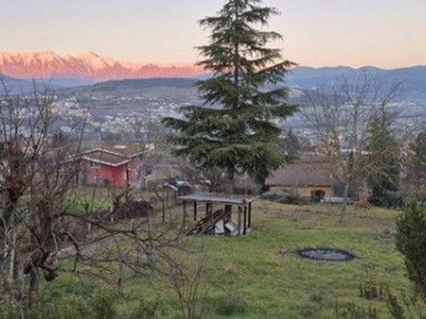 terreno edificabile in vendita a L'Aquila in zona Pianola