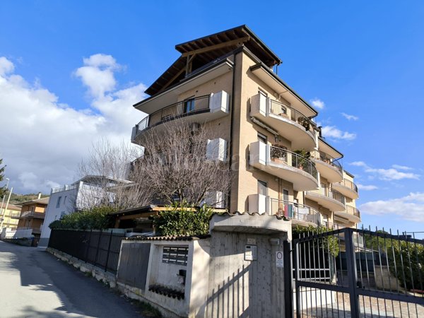 appartamento in vendita a L'Aquila in zona San Sisto