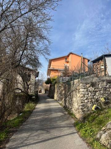 appartamento in vendita a L'Aquila in zona Coppito